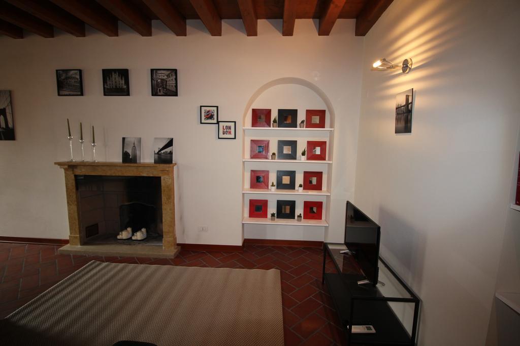 Eleganti Dimore Brescia Exteriör bild